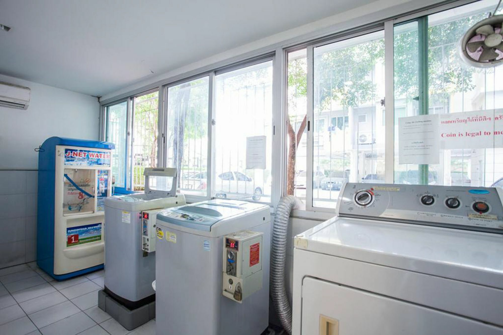 1Br Condo 5 Min To Bts 1000Mbps Fiber Wi-Fi Банкок Екстериор снимка